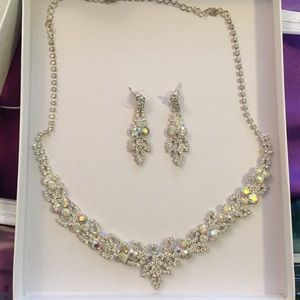 Earrings and necklace set